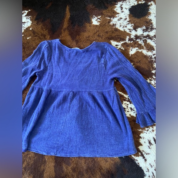 Altar'd state blouse - Picture 2 of 2